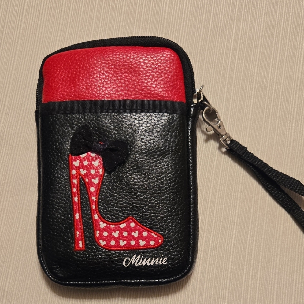 Red and Black Minnie Mouse Wristlet